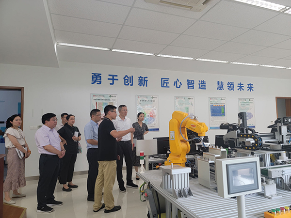 苏州百年职业学院