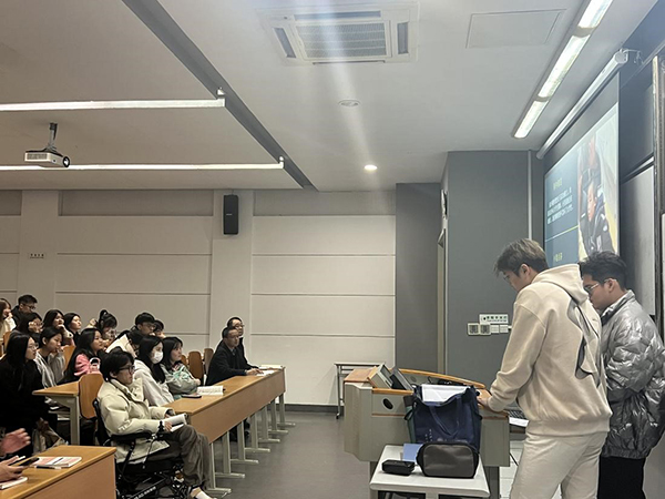 苏州百年职业学院