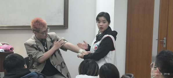 苏州百年职业学院
