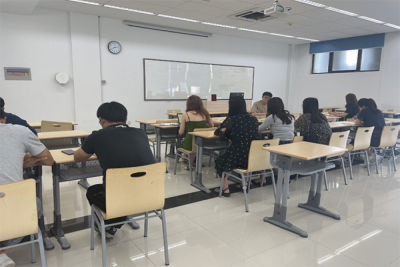 “学党史、谋大事” ——商学院党支部开展党史学习主题党日活动