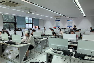 我校2021级新生英语入学分级测试圆满结束