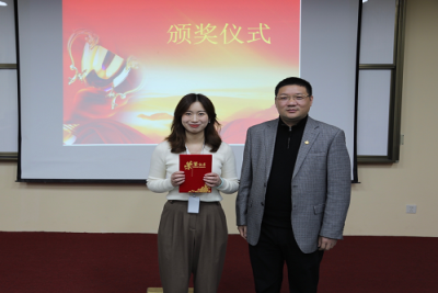 初心如磐,使命在肩—2021年度优秀辅导员:许义瑶