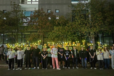 “荧”风奔跑，逐梦未来——我校工学院举办校园荧光夜跑活动