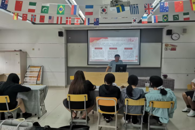 “盈清风满园，筑思想防线” —— 商学院开展廉洁教育系列主题班会